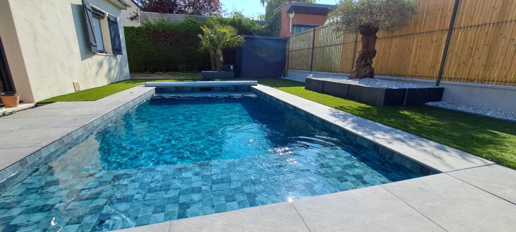 Althea Nova Paysagiste En Ille Et Vilaine Piscine Pierre De Bali BRUZ 1